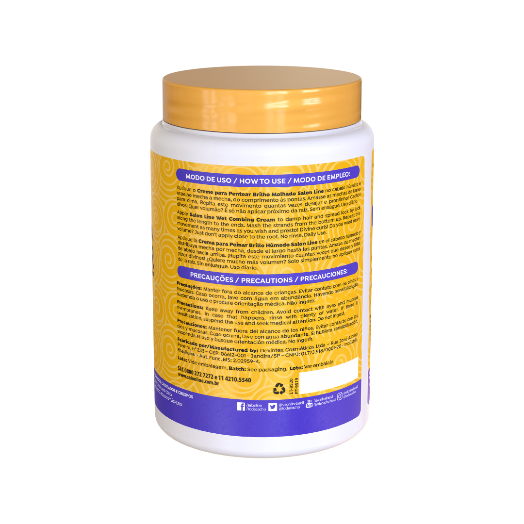 Brasilianisches Produkt Leave-in-Conditioner von Salon Line SOS Cachos Anwendung